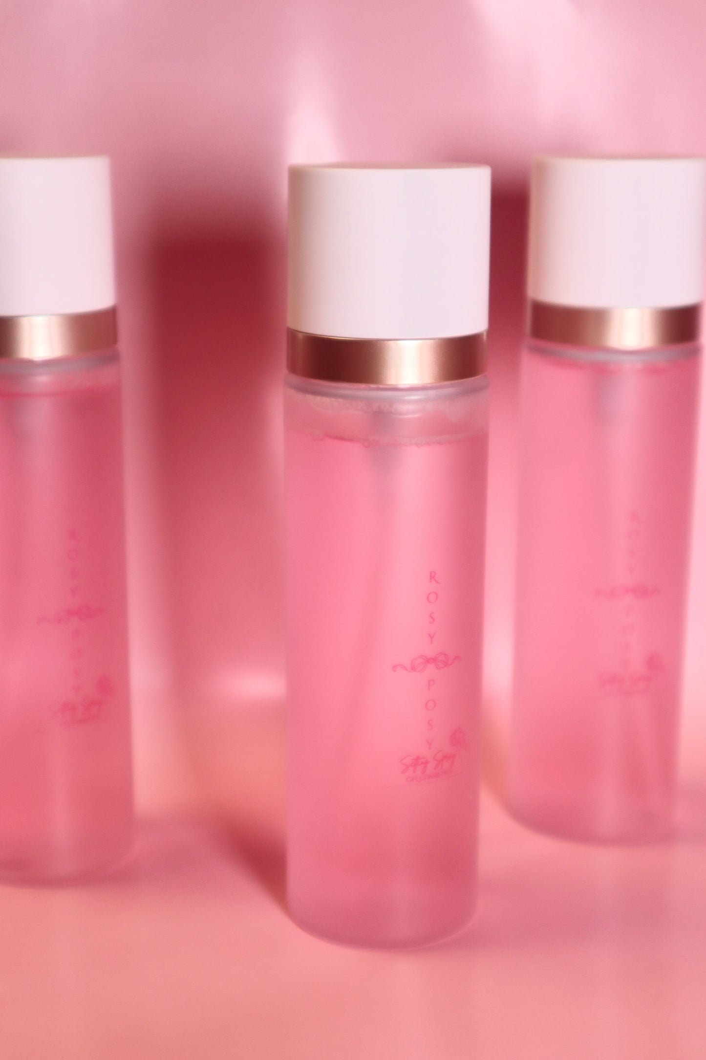 Rosy posy setting spray