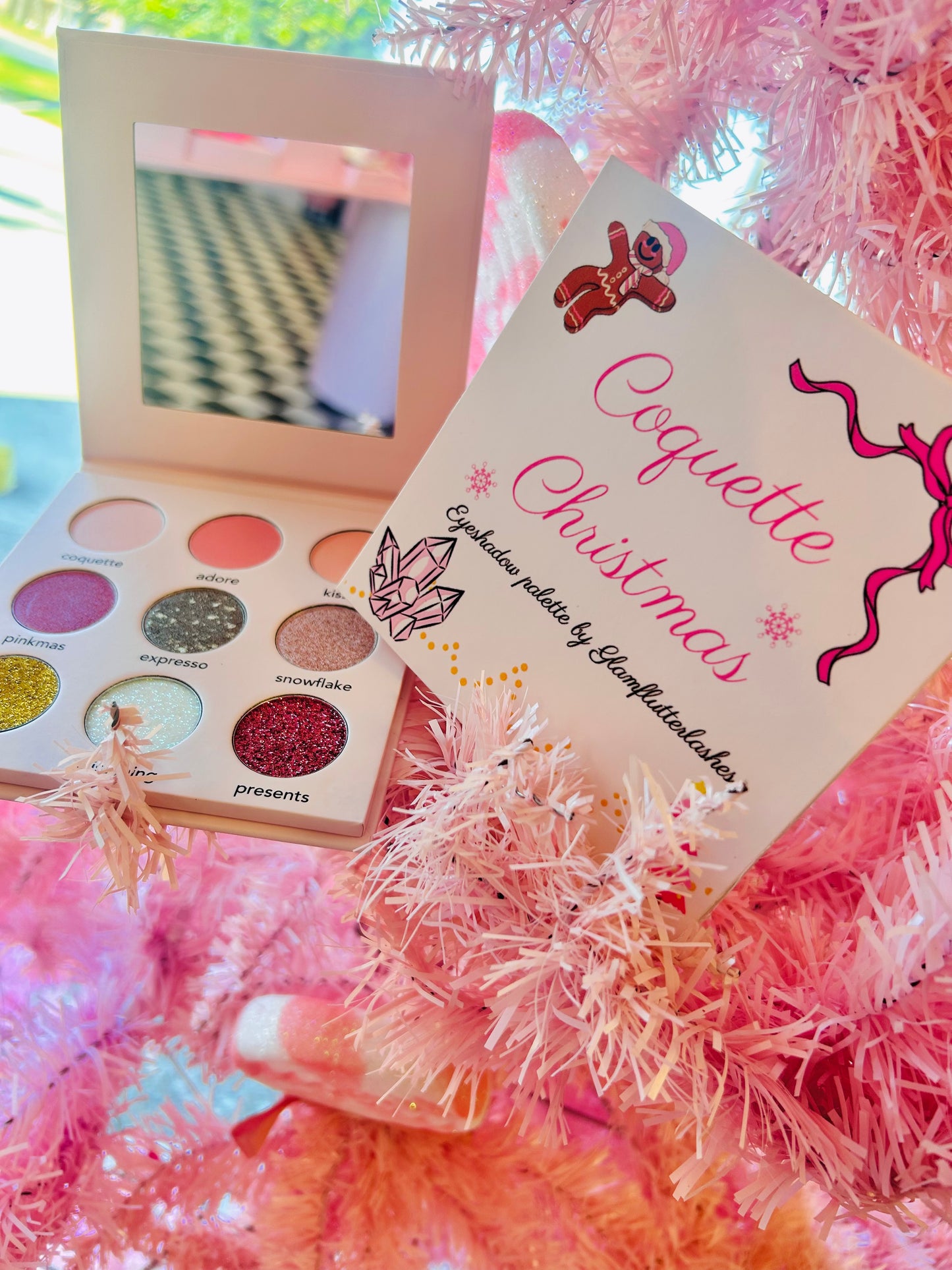 Coquette Christmas pallet